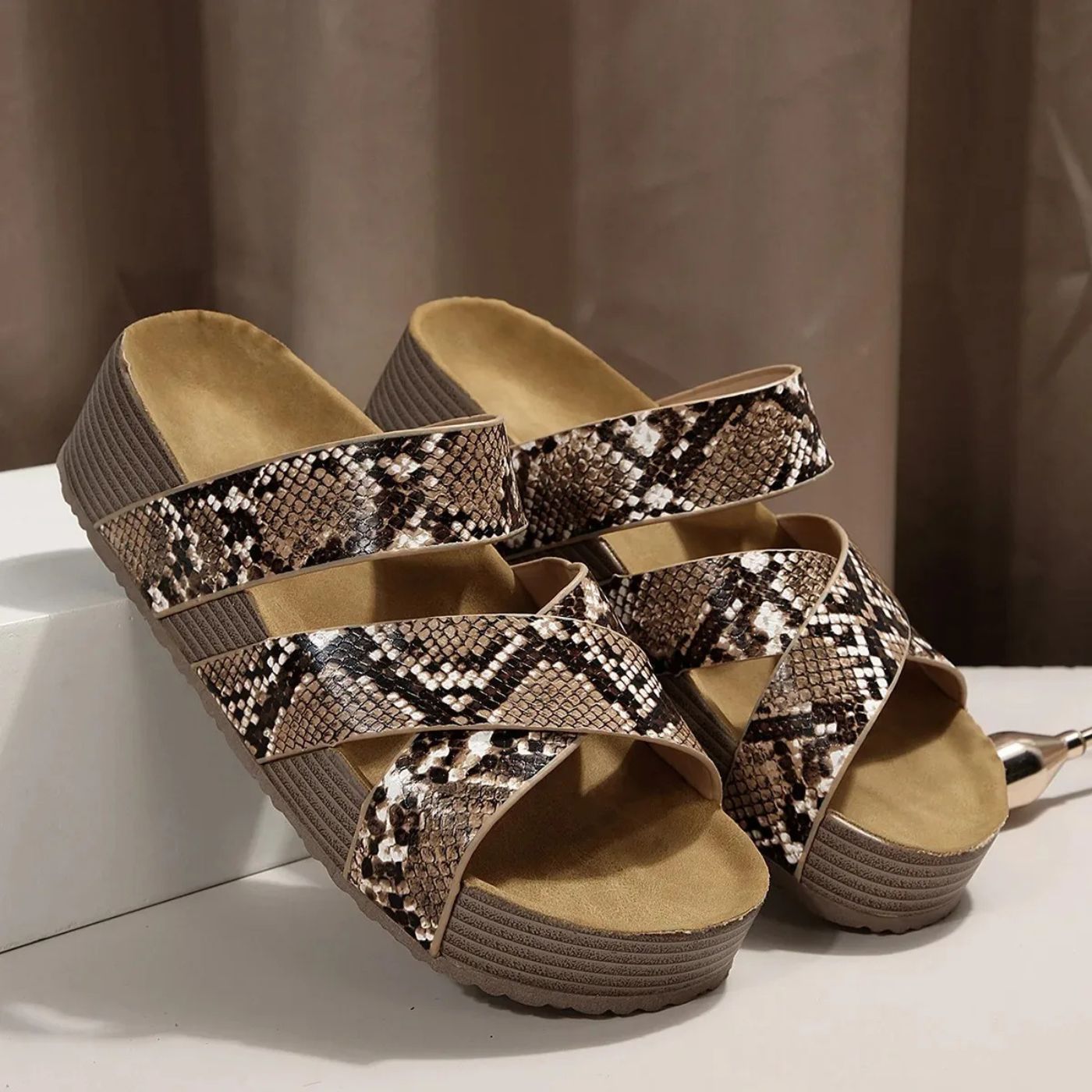 AMELIA – COMFORT STRIDE SANDALS